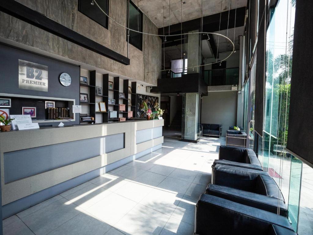 B2 South Pattaya Premier Hotel Екстериор снимка