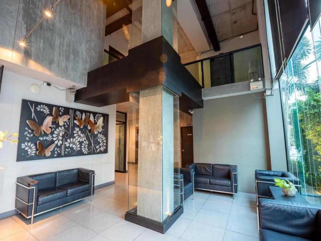 B2 South Pattaya Premier Hotel Екстериор снимка