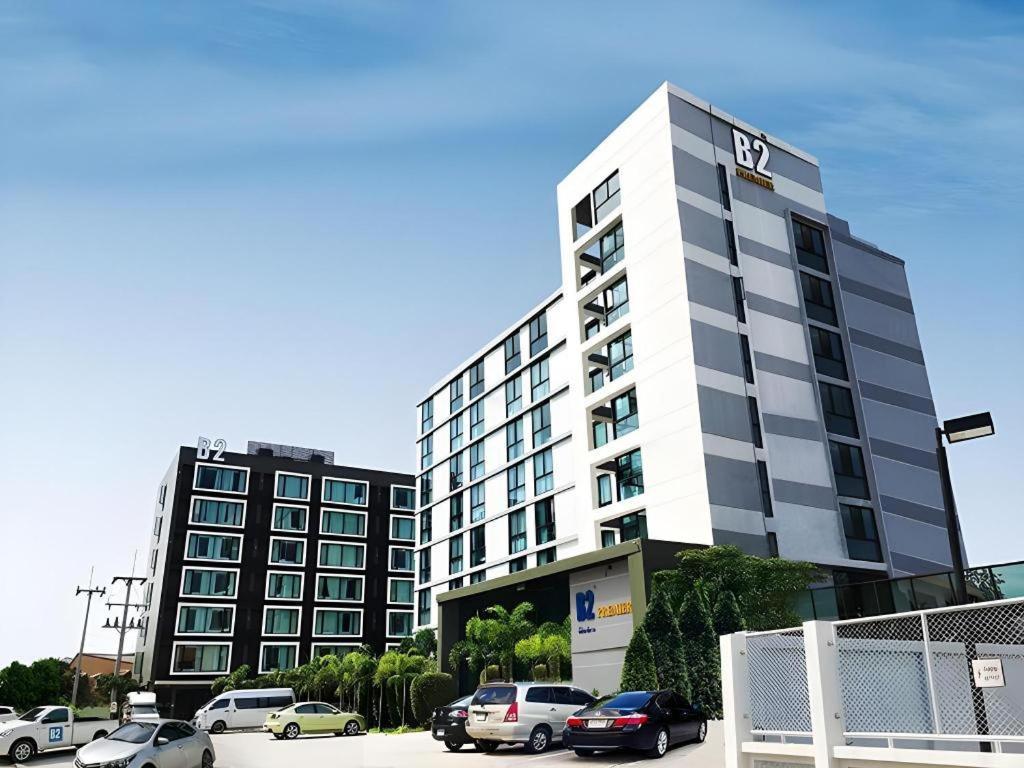 B2 South Pattaya Premier Hotel Екстериор снимка