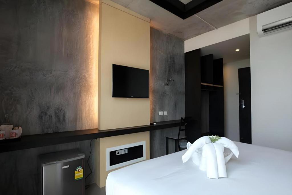 B2 South Pattaya Premier Hotel Екстериор снимка