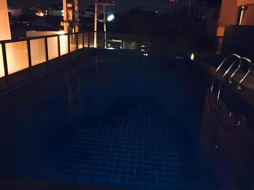 B2 South Pattaya Premier Hotel Екстериор снимка