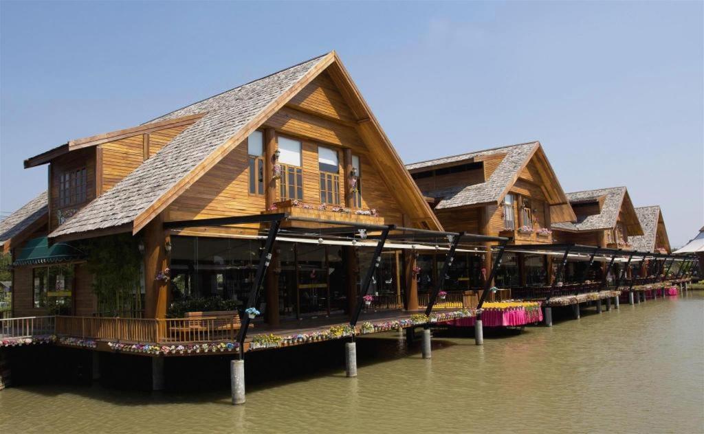 B2 South Pattaya Premier Hotel Екстериор снимка