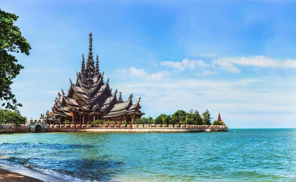B2 South Pattaya Premier Hotel Екстериор снимка