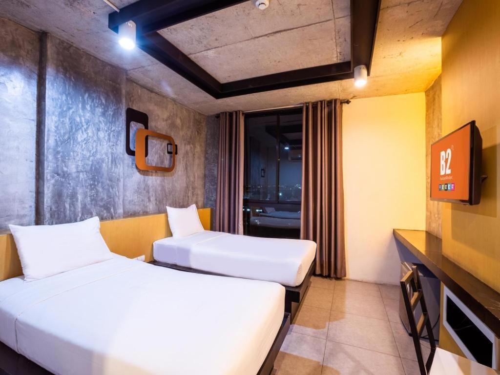 B2 South Pattaya Premier Hotel Екстериор снимка