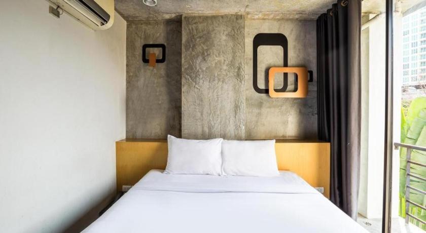 B2 South Pattaya Premier Hotel Екстериор снимка