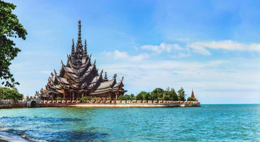 B2 South Pattaya Premier Hotel Екстериор снимка