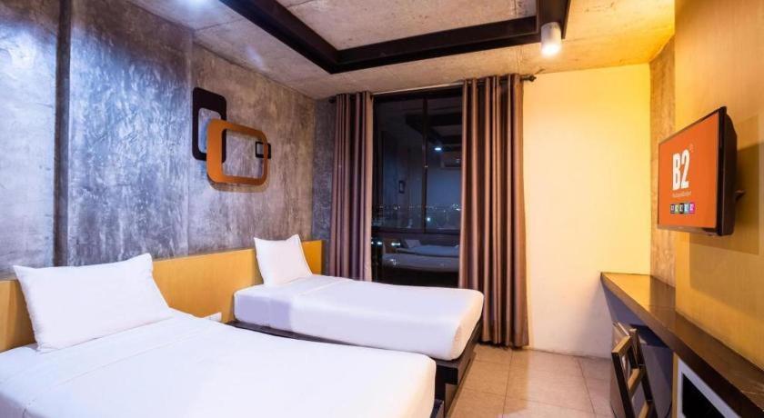 B2 South Pattaya Premier Hotel Екстериор снимка